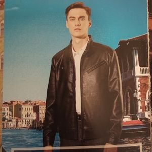 💎 Men's leather like jacket "NEW"💎